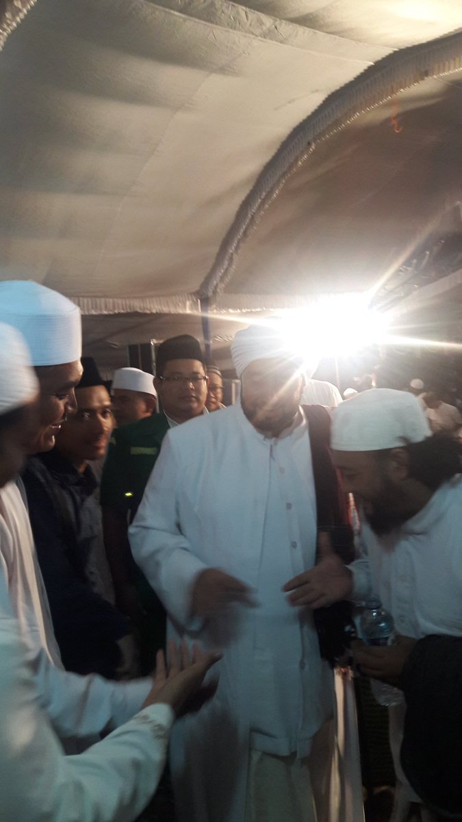 ansor_grobogan's tweet photo. Pengawal Poro Kyai Dan Poro Habaib. Barokalaah... #Ansor #AnsorGrobogan https://t.co/X31knitqbc