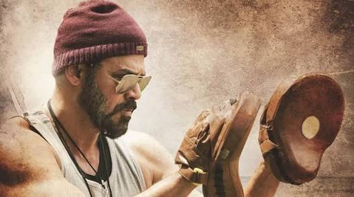 NaniFanaticss's tweet photo. Here wishing a happy birthday to Victory Venkatesh garu from @NameisNani ☺ TFI is waiting for #Guru 👍 https://t.co/ax8XblfK2P