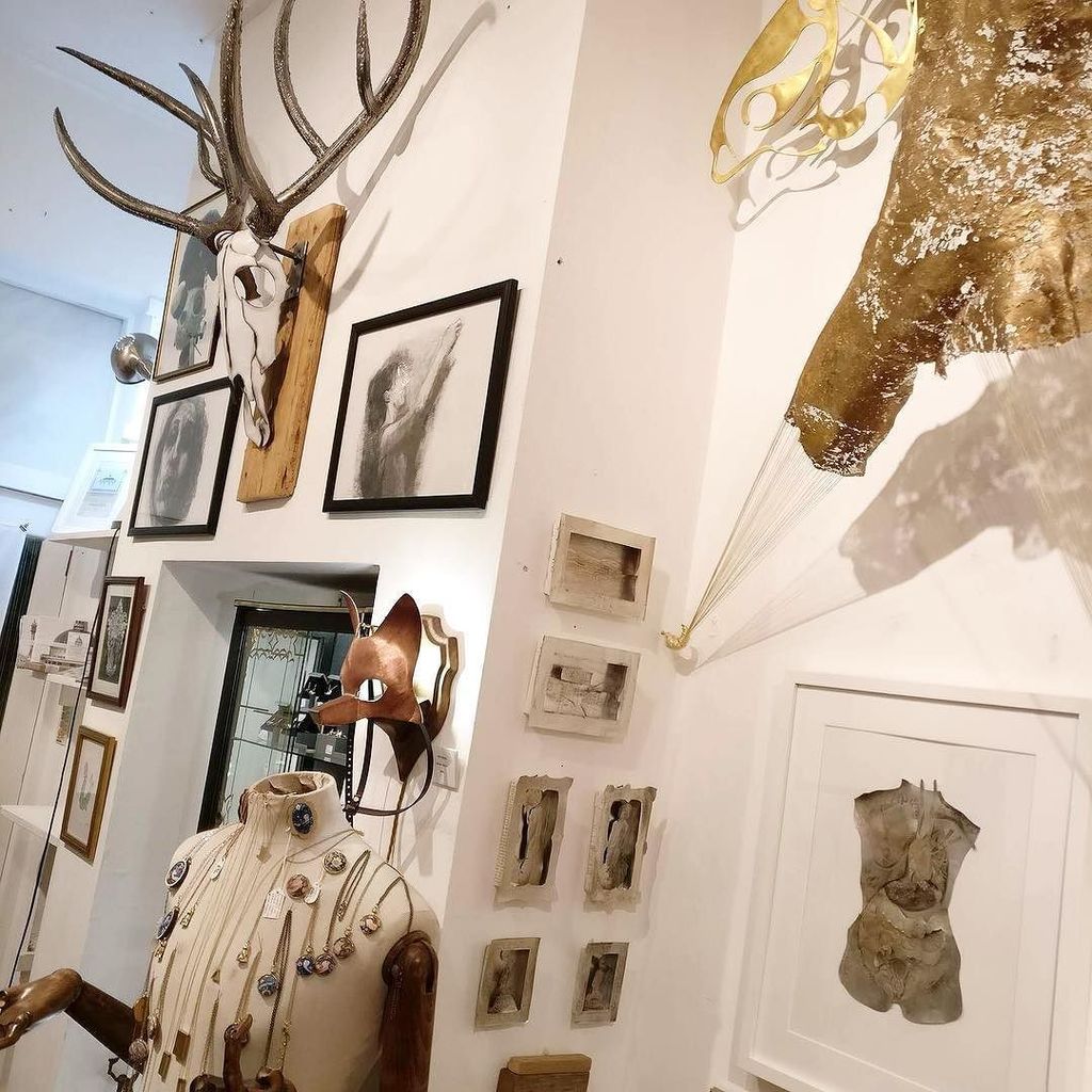 corridorgallery's tweet photo. A small section of the heXmass Bazaar for Corridor Gallery's final month. The space is fil… https://t.co/87HkG0gkGu https://t.co/MMD7HEUZUi