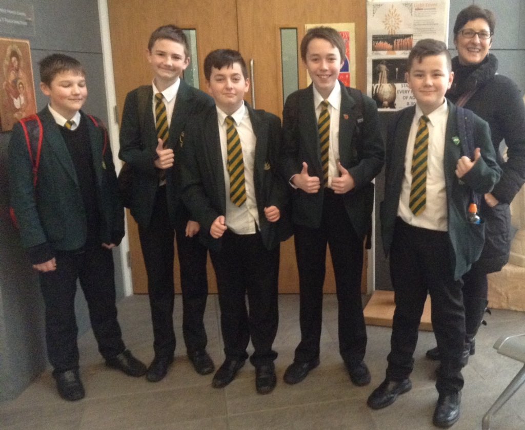 EUMcPhee's tweet image. And they are off! Our #ComputerSciensationalHeros leaving for #GameofCodes @Technocamps @CompScienceCU