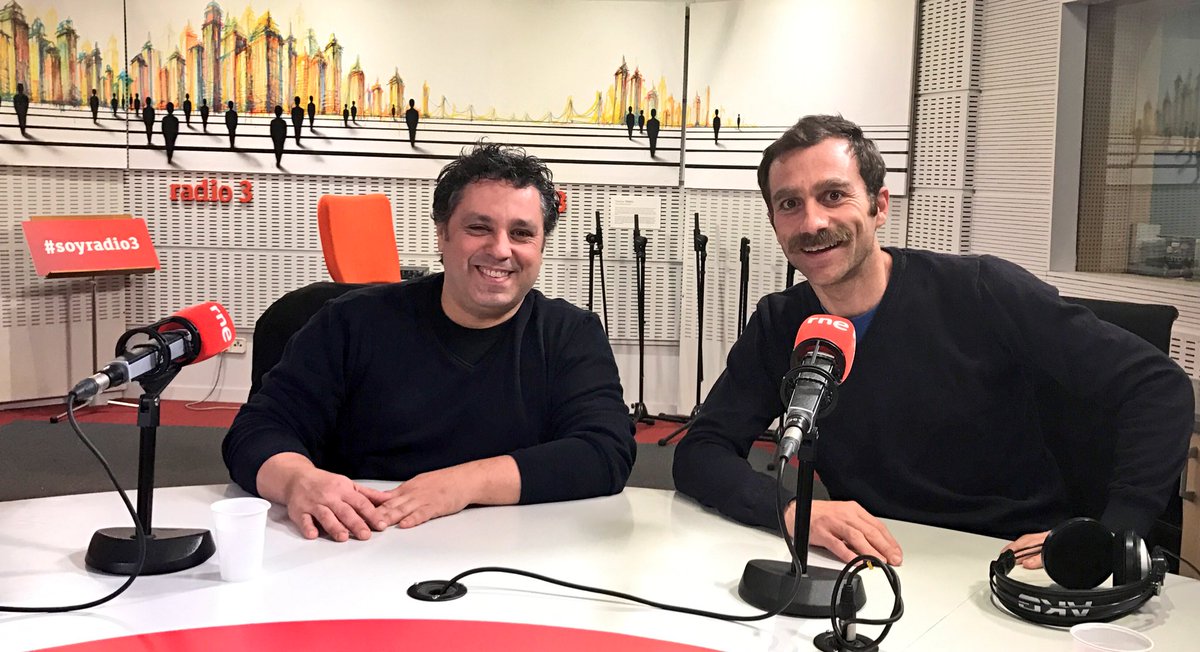HET_Radio3's tweet image. ¿Cuánto se acerca a la realidad uno de los montajes del año? Hablamos de #LaCocina con Xabier Murua y Chema Claudio @juan_raro  @radio3_rne