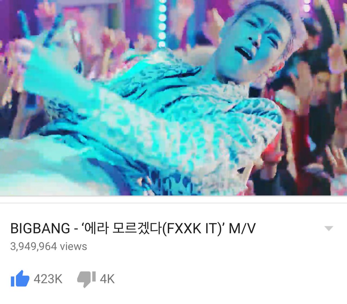 monster_ssaem's tweet photo. 5:40PM KST (40mins since last update)

FXXK IT:3,949,964 (+58,214)
LAST DANCE:3,244,246 (+49,408)

#BIGBANGMADEFullAlbum #XMillionProject https://t.co/eQjlqI0UZV