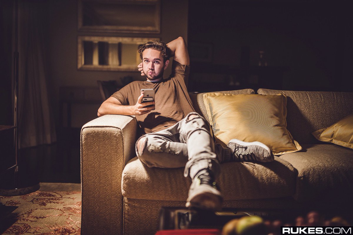 Zedd's tweet photo. 😗 https://t.co/eORlpjJD4l