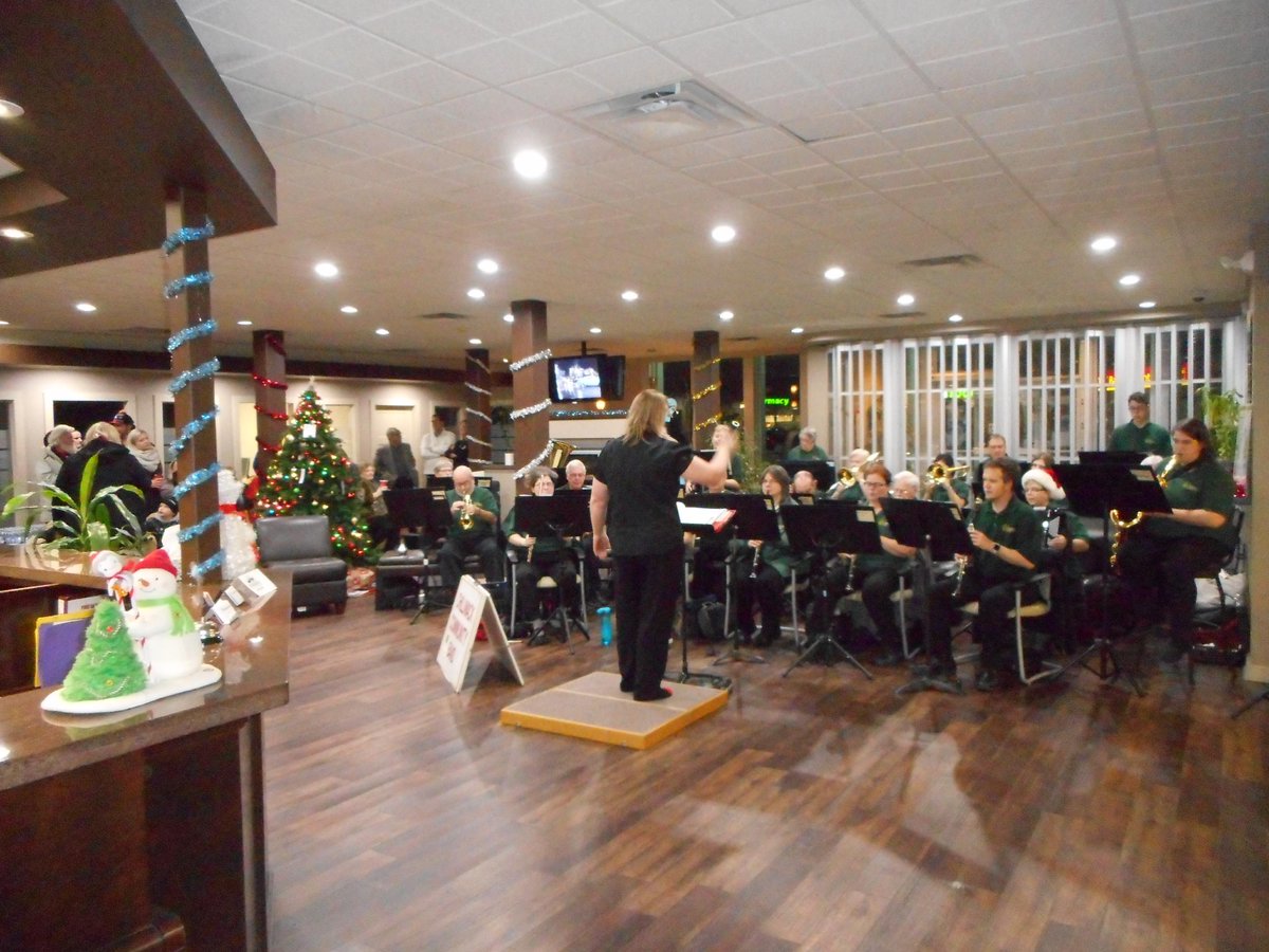 Thanks to the #Chilliwack Community Band for the festive music at the <a href="/RotaryParade/">Rotary C'mas Parade</a> Awards last week!