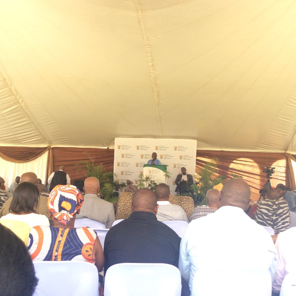 #SSF Imbizo in Rharabe Great Place. Addressing the crowd of fishers