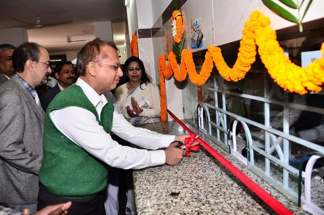 SAILsteel's tweet photo. New Point of Sale machine for cashless payment at SAIL,RSP Ispat General Hospital
#DigiSAIL
@PMOIndia 
@ChBirenderSingh 
@SteelMinIndia https://t.co/kJWfmPicq6
