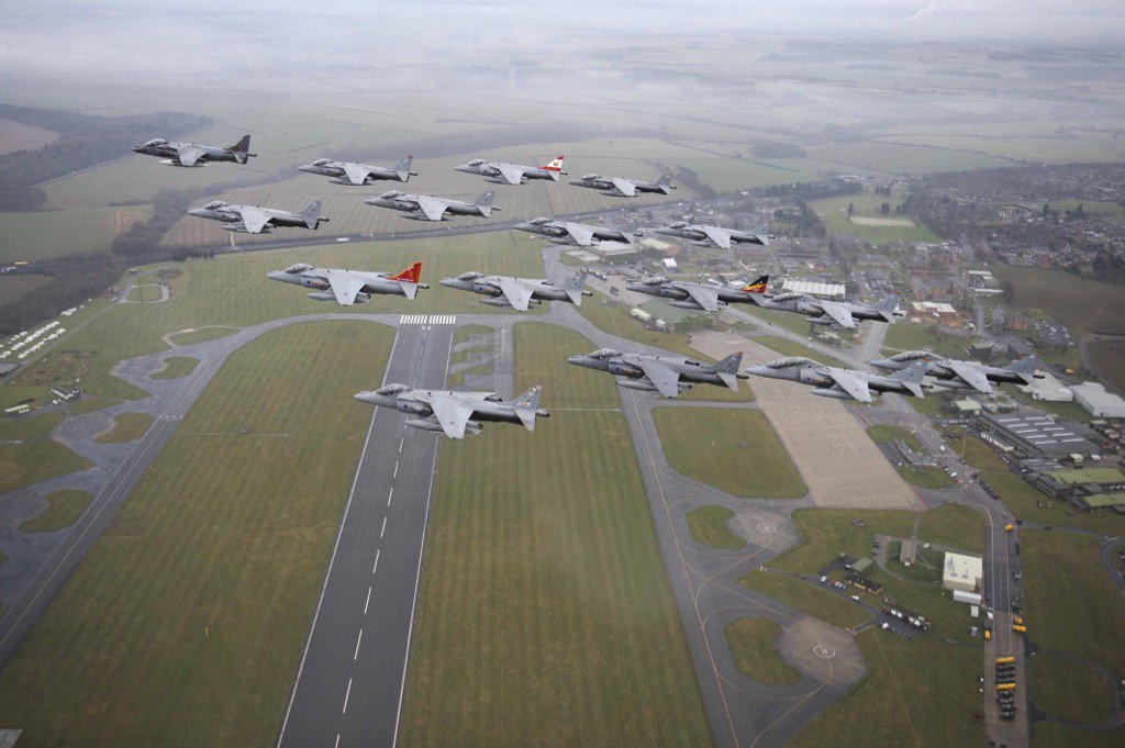 Rehearsal day for the 16 ship flypast 16 Pegasus. That was a lot of whining....