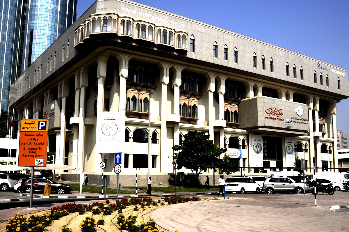 TalkProperty's tweet image. Good news if you rent in #Dubai. A star-rating will soon grade all the available units, so you don't get ripped off

talkproperty.ae/dubai-land-dep…