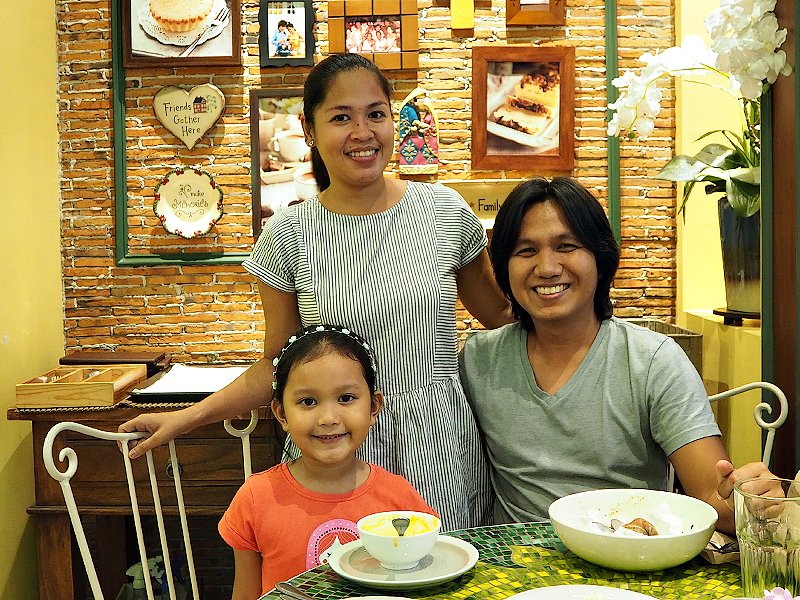 badudets's tweet photo. #ThankUTogether with @LadysChoicePH #spon #ad https://t.co/ltsmpYwHi2 https://t.co/anRtI2IY4a