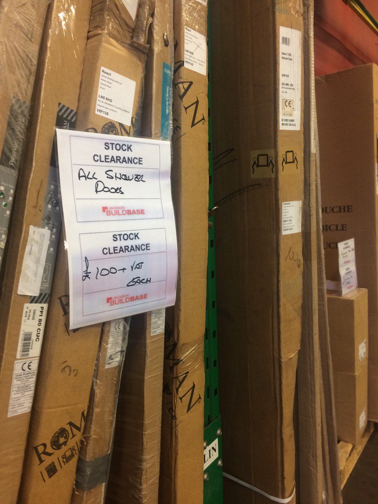BBaseClearance's tweet photo. Various shower doors only £100 +VAT. Unbelievable value at the clearance centre. #bathroomdesign #lincoln https://t.co/QRwRBXmnkv