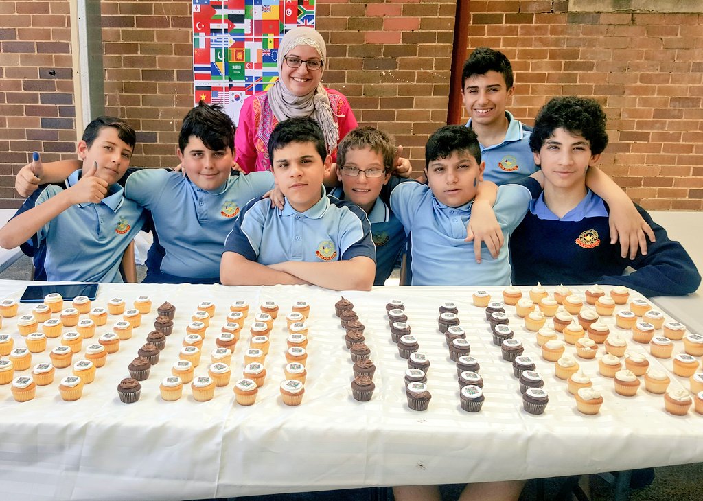 dounya_fattouh's tweet photo. Peace of Cake!
Working together to spread the ❤ for #worldtribeday @PunchbowlBoys
#pbhsgood
#creativelearners
#allyouneedisloveandcupcakes https://t.co/DQYHfNNuVd