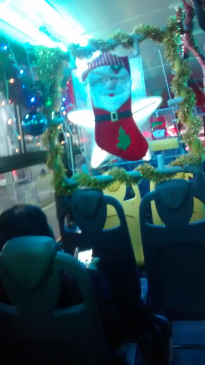 Evertoon_97's tweet photo. O lado bom que embarquei no expresso Noel ontem! Hsuahsuahzuau 🎅⛄ https://t.co/V6pP63V19L
