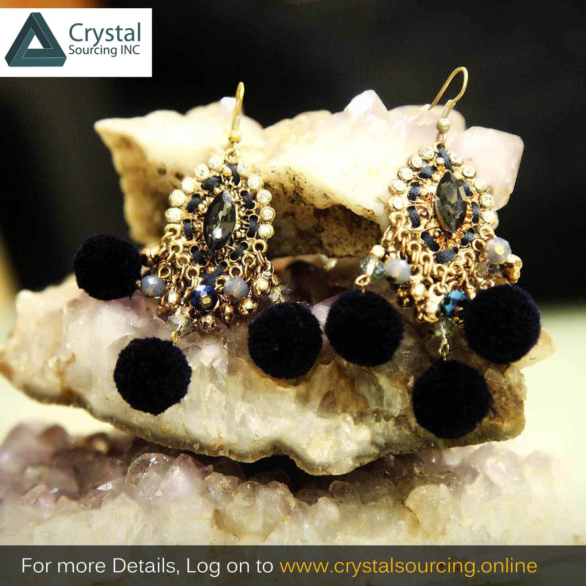 BugAccessory's tweet image. We deal in products like #Necklaces,#Earrings, #Cuffs and #Bags etc. Click Here :crystalsourcing.online