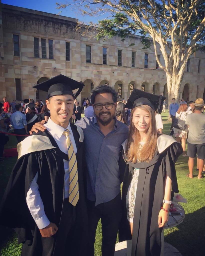 christopherbee's tweet photo. Can't be more proud of these two Canadian sounding people EH. You did it! It's such a priv… https://t.co/ORhCGLhbmw https://t.co/UlE21ZAd0N