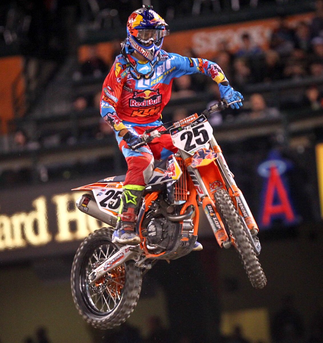 SupercrossLIVE's tweet photo. 25 days until A1 💥 #DropTheGate #SXonFOX https://t.co/QXAjo8lRxp