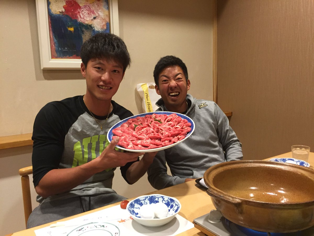sho_4141's tweet photo. 福岡県豊前市での自主トレ！
食べるのも練習の１つ！
今日はすき焼きです^ ^ https://t.co/catpYgOfy5