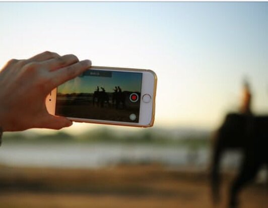 ana_ypez's tweet photo. @ParisLS2016 engaging a different approach for a mobile experience @TeadsFR consumers don't want banners #Coty #PLS2016 https://t.co/c4j1PsJKK6