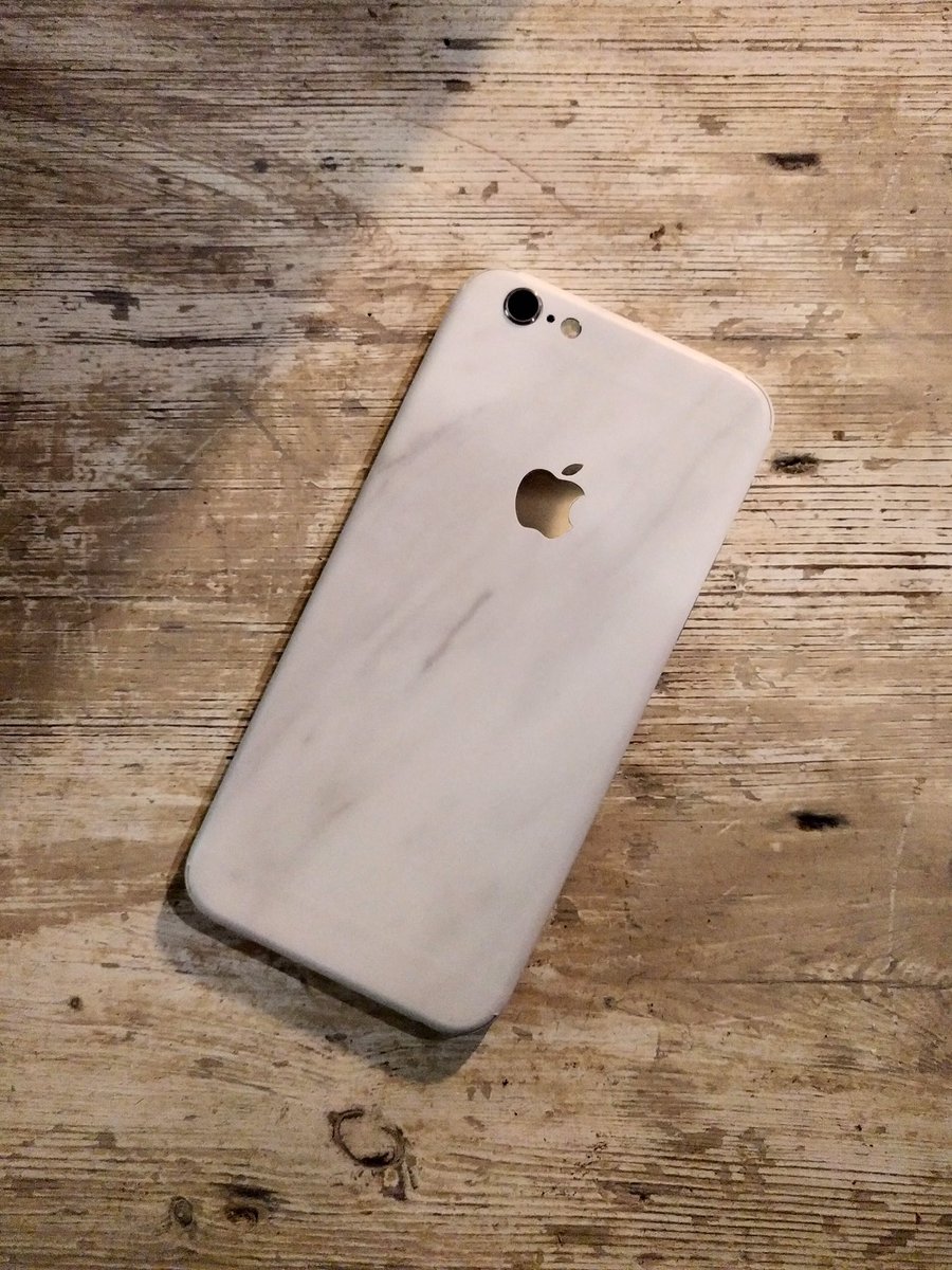 theonly14real's tweet image. iPhone 6 X Marble 
Powered by @dbrandSkins #iphone6 #iphone #marble #crispy #texture #dope