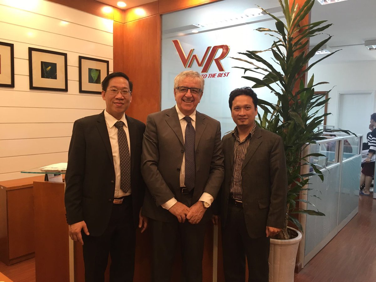 eplatform_en's tweet image. We&apos;ve been received by the Vietnam Chamber of Commerce and Industry and the Vietnam Trade Promotion Agency #eplatform #vietnam #worldwide