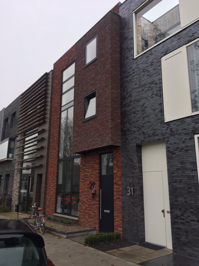 Prachtige woning in Enschede met <a href="/Vogelensangh/">Angelina Jolie</a>. Gebouwd door OosterveldBouw. Mooi resultaat!