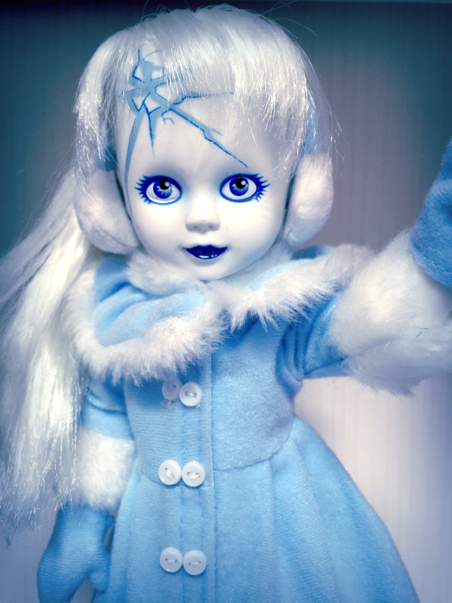 Living Dead Dolls フローズン シャーロット限定ドール リビングデッド