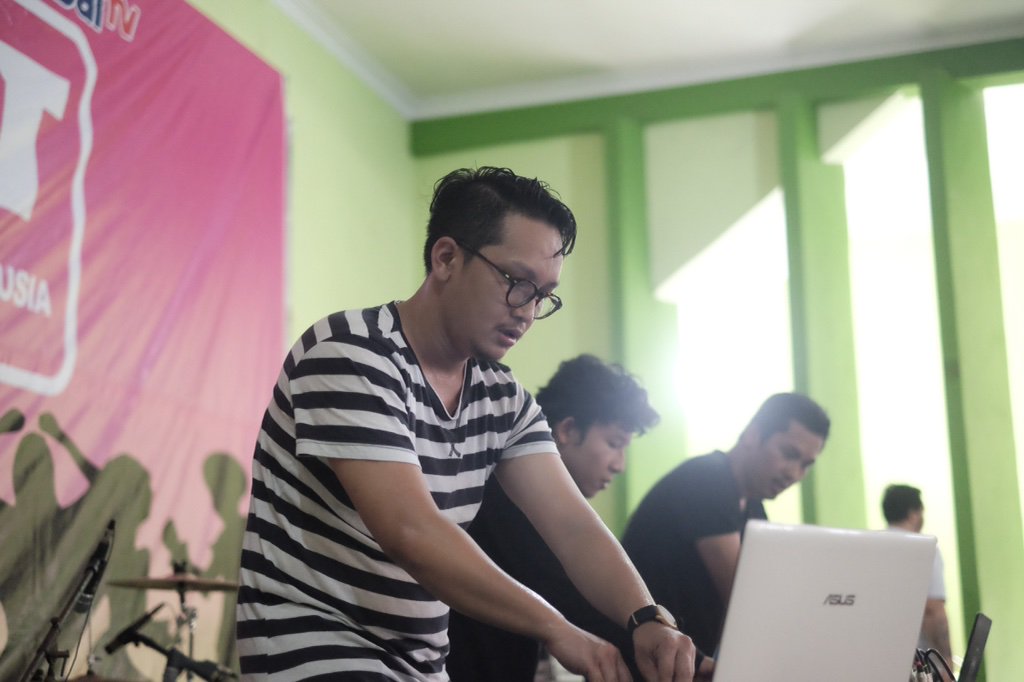 ARCHIRAVE tweet media