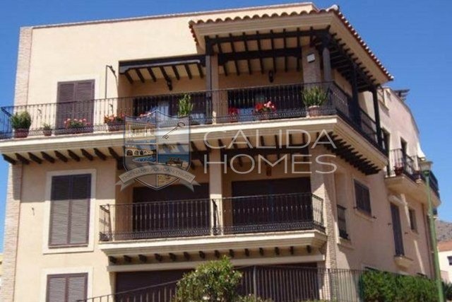 CalidaHomes's tweet image. Fantastic 2 bed 1 bath  ground floor apartment Just 100mtrs from the beach in Villaricos - calidahomespropconsult.com/view-property/…