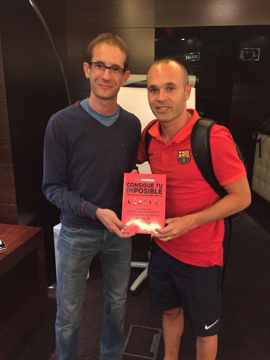 diegocoaching's tweet image. Muchas gracias a @andresiniesta8 por su generosidad y por prologar nuestro libro #consiguetuimposible de @diegocoaching y @SantiagoScheele