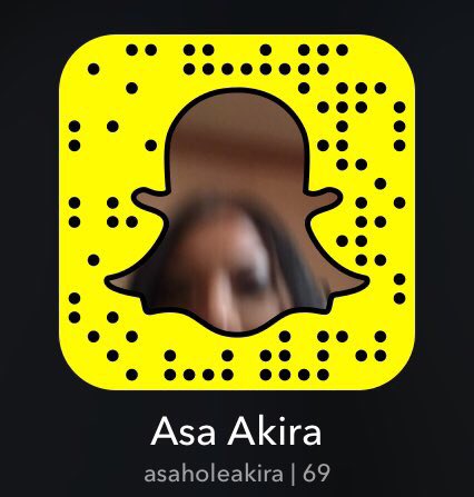 In 20min at 1:30pm ET I'll be answering your #AskAsa questions on SnapChat: ?AsaHoleAkira https://t.