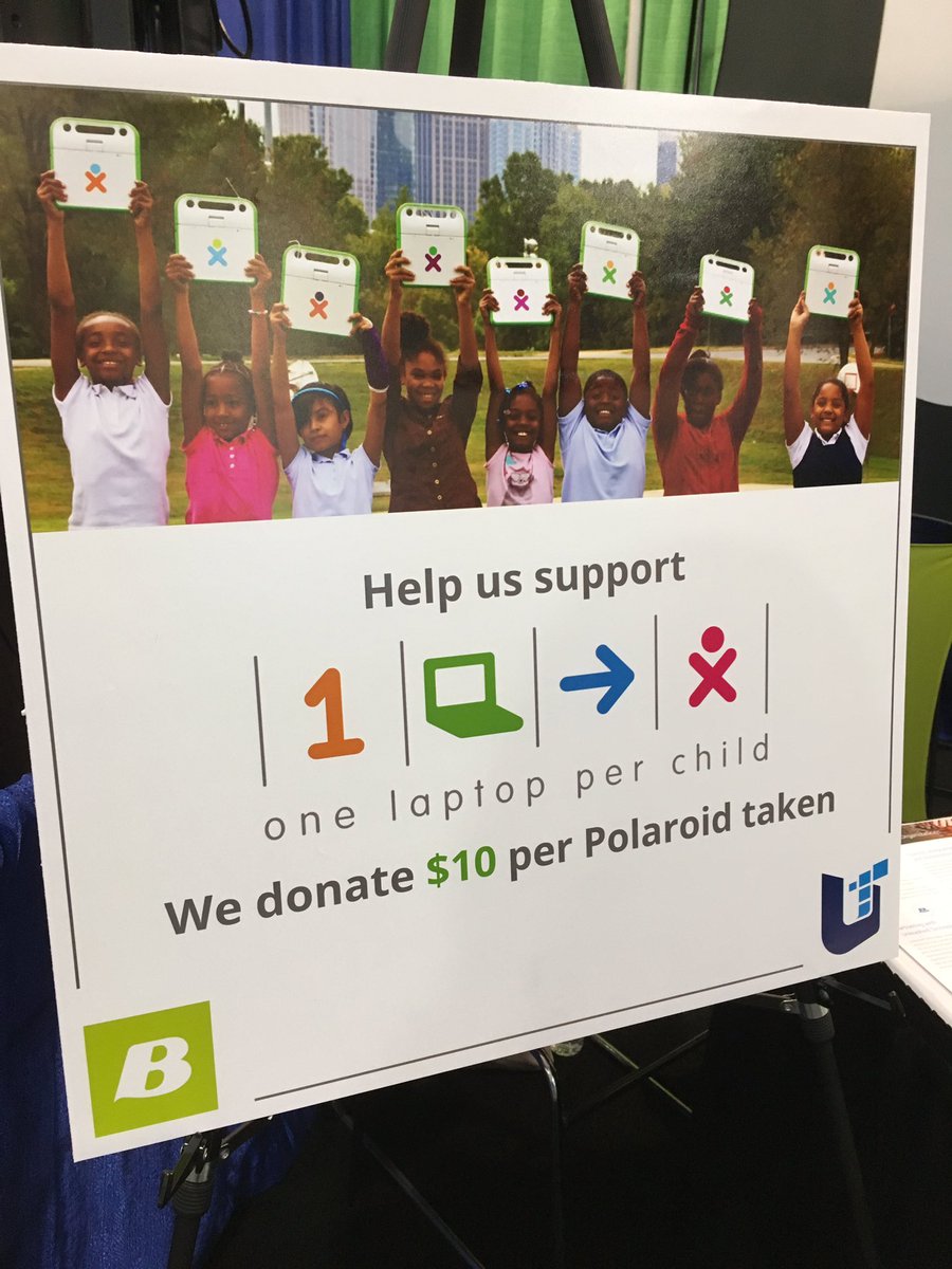 heiysei's tweet image. Didn&apos;t get a chance to take a Polaroid w/ us today at #Tech16? Come by tomorrow and meet w/ #YourDigitalAgent @batescreates @UnleashTech