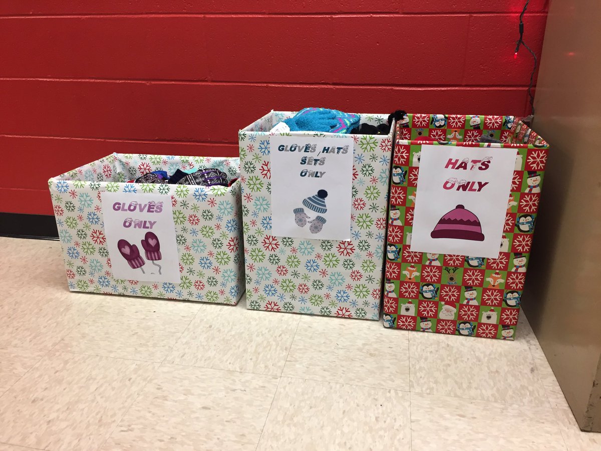 <a href="/KubotaTractors/">Kubota Tractors</a> THANK you for the GENEROUS donation to our kiddos <a href="/GlendeningElem/">Curt Brogan</a> #tistheseason #giving 100 gloves, hats and sets 🎄❤️🎁