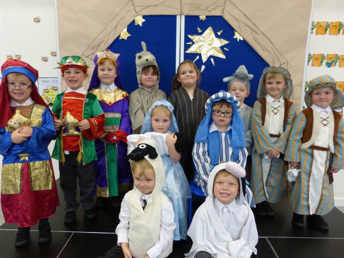 First #nativity of the season at @LarkholmeSchool Away in the Manger. An awesome performance by reception and the school nursery .