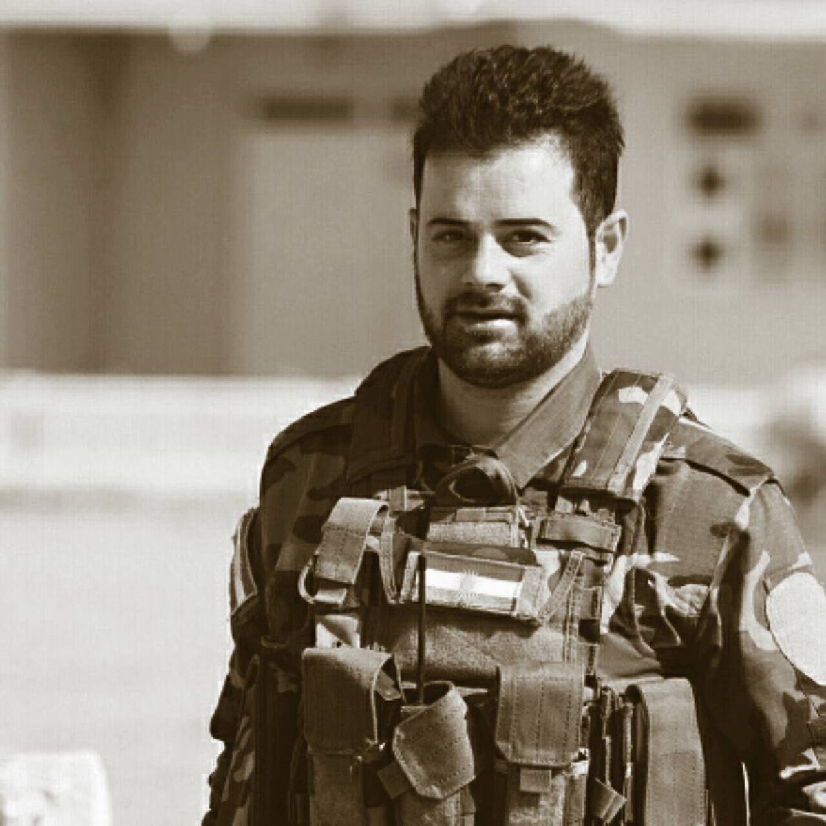 ئـە گــە ربە نیرینە لە دایکبوی ئە وە قە دە ری خوایـــە بە ڵام بون بە پیاو ئە وە هونە ری ده ویت🔜