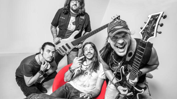 Max Metal tweet media