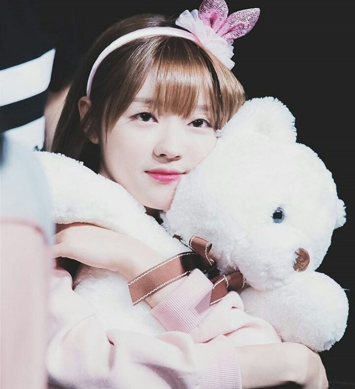 Omgyooaa's tweet photo. Selamat malam , selamat bobo ~ https://t.co/XPaZdST15F