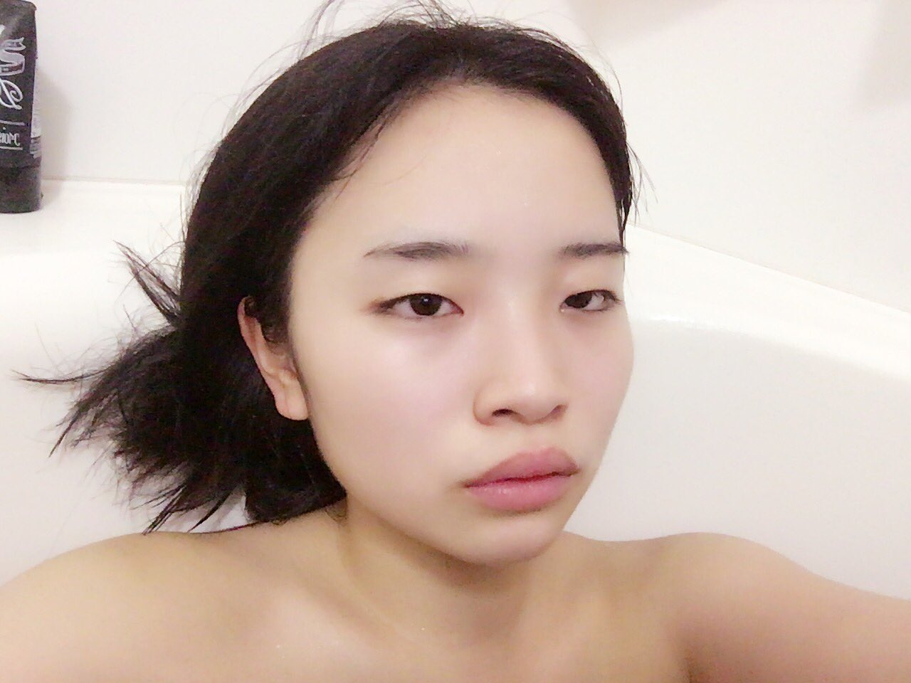 整形メイクのみゆ 鈴木未夢 結んでたら奇跡的に髪の毛短い子みたいになったわーいわーい よっ 的なね 爆笑 自分でもこの顔見て萎える こんなブスだってさ可愛いって言ってくれる子がいるんだから 大好きです 元気を出して
