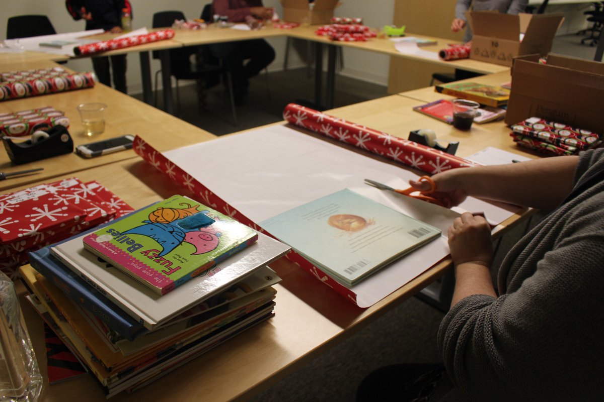 DecaturCoworks's tweet image. Thank you hubs.ly/H05x7Jn0 for a great article on our book drive! only 8 days left! Check out the article: hubs.ly/H05x7Js0