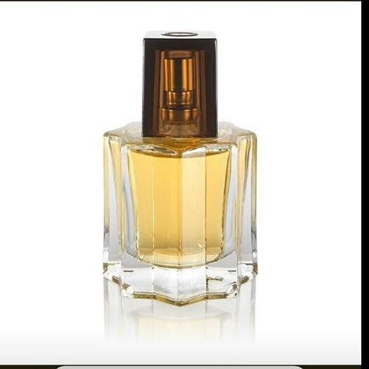 sfa__901's tweet photo. عطرارتشكت رجالي مركز 30 مل لاكن ��هيييب https://t.co/BbhNLx000p