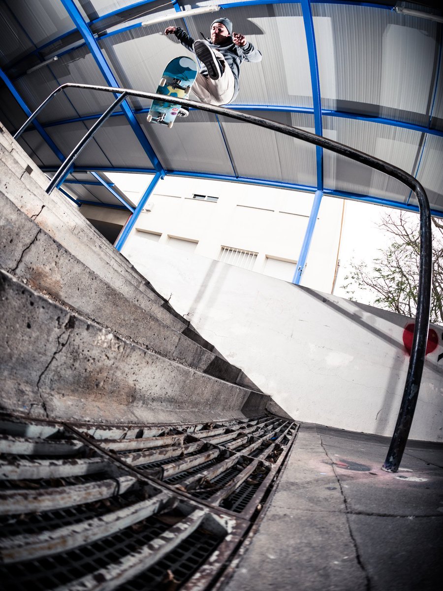 wwwtitusde's tweet photo. @yannickschall - Kickflip FS Boardslide in #Lisboa!🔥#titus #skateboarding #kickflip #fsboard #upsanddownsvideo 📸: #dennisscholz https://t.co/qtz8QBJgab