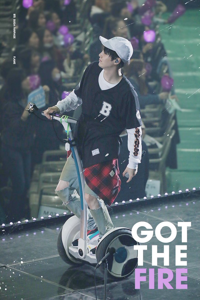 flame_suga's tweet photo. GOT THE FIRE🔥
FLAME 1st PB+SG
플레임에서 윤기의 생일을 위한 굿즈를 진행합니다. 입금 기간은 12/14~2/5 입니다. 자세한 사항은 이미지를 참고해주세요💕 https://t.co/gsDu11Xqya https://t.co/y5duYE2Er6