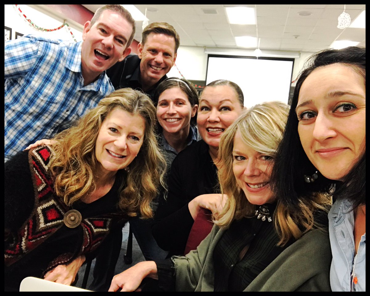 AzadehBaghaiLB's tweet photo. #rocketready #team #tow We came to learn! #lbusd  @RocketReadyEDU @LagunaBeachUSD @Room2110Tow @BrianKullLB @TerylCampbellLB @dwgowan1 https://t.co/QmzEosHe8h