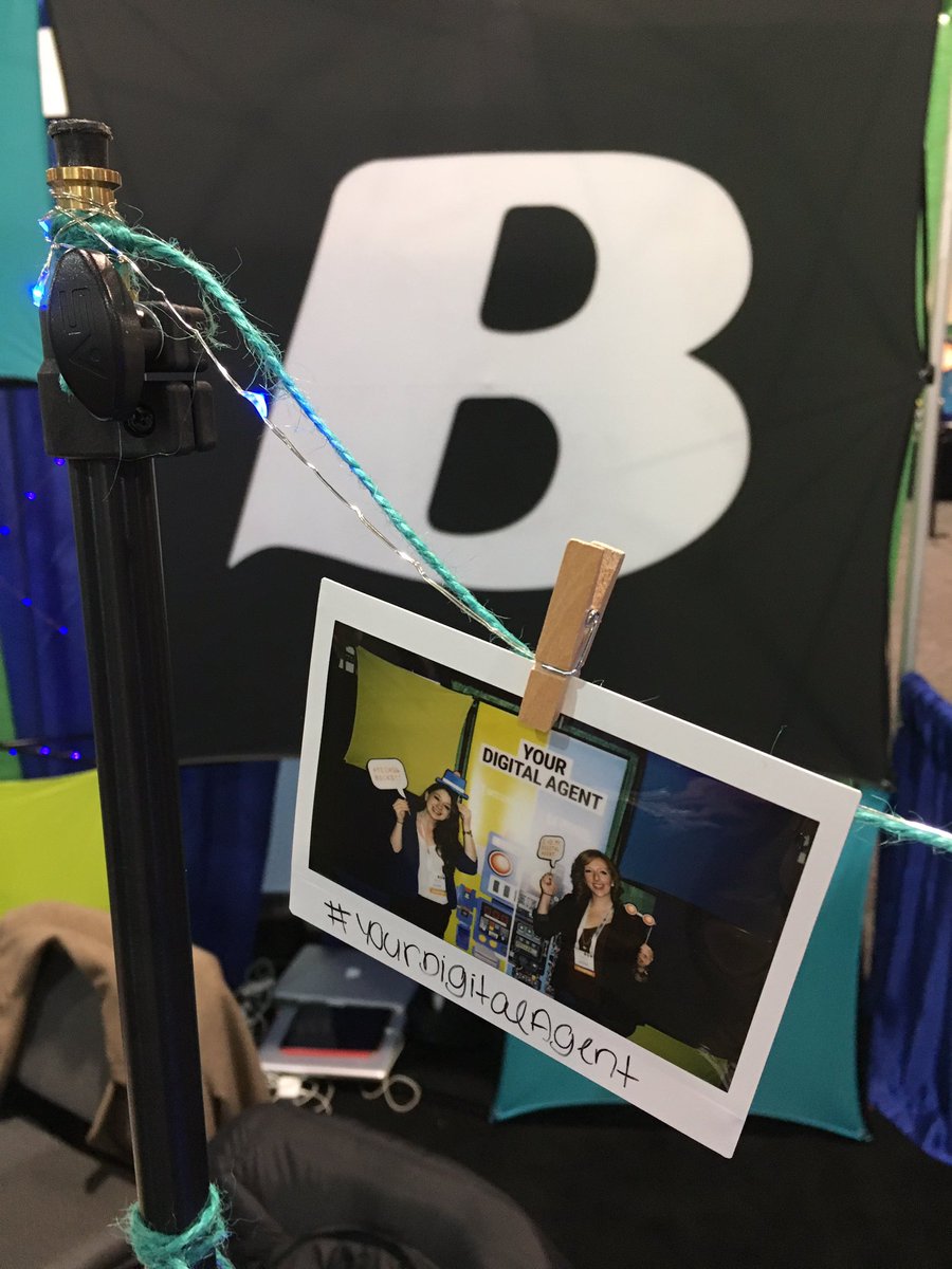 heiysei's tweet image. Hey #Tech16! Stop by booths 324 &amp;amp; 326 to meet #YourDigitalAgent and take home a classic Polaroid! @batescreates @UnleashTech
