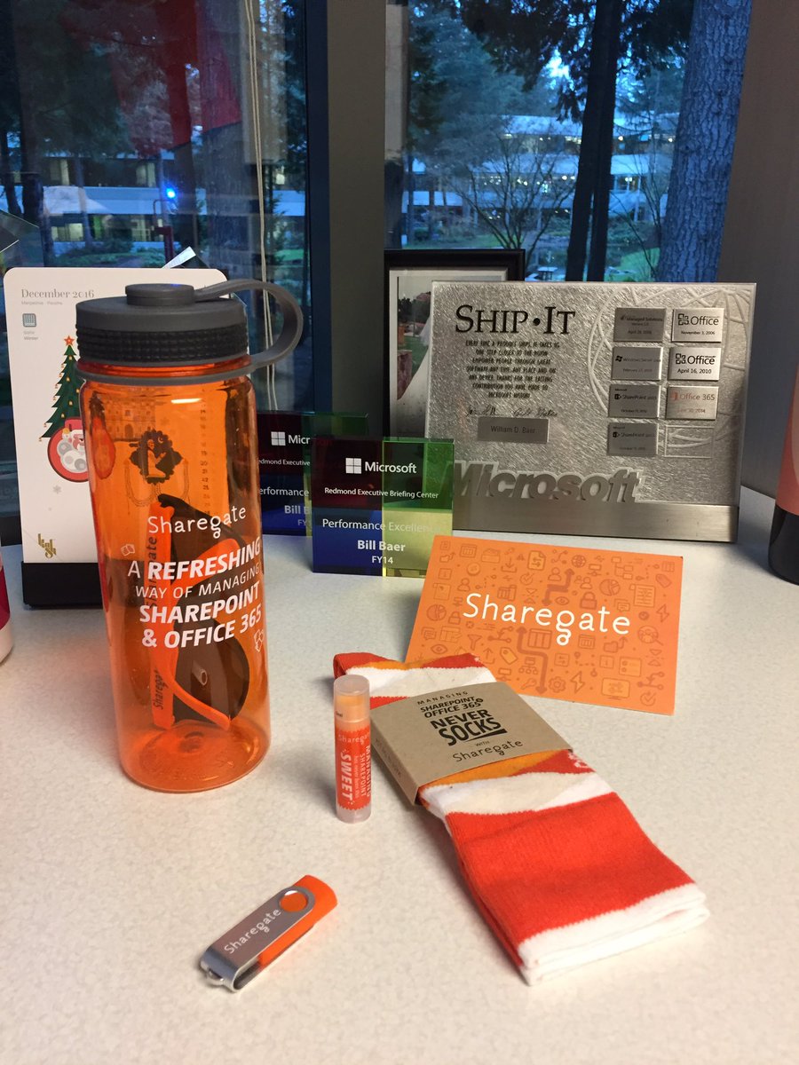 williambaer's tweet image. Thanks @sharegatetools!  You can never have enough socks (or swag).  ;-)