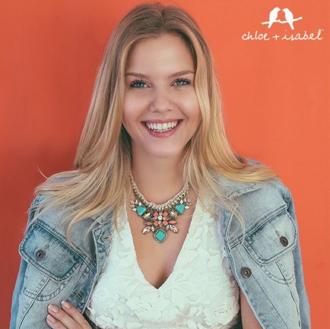 Today is the last day of Jewels for School, shop now and 15% of your purchase goes towards a girl’s education!
chloeandisabel.com/boutique/isabe…