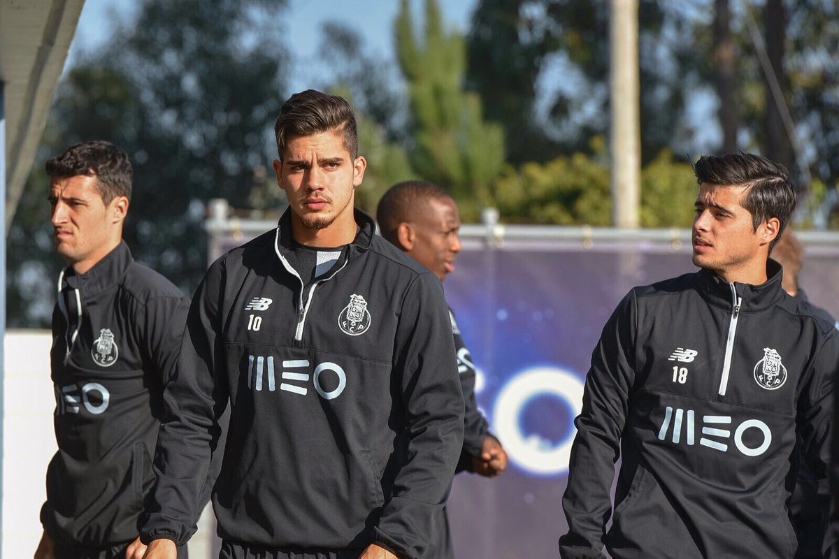 andrevsilva19's tweet photo. 💪⚽️ https://t.co/fGh49xd24p