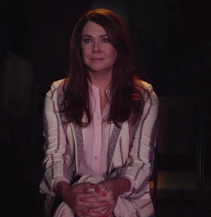 GilmoreWords's tweet photo. I am not unbreakable. 
I am breaking right now. 
I need to be unbreakable. 
#GilmoreGirls #EmmyForLauren https://t.co/Ye1betxl1p