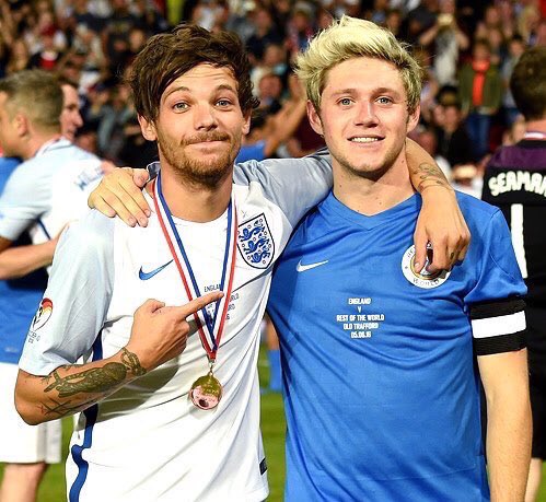 Hope (@spotkaniez1d) on Twitter photo 