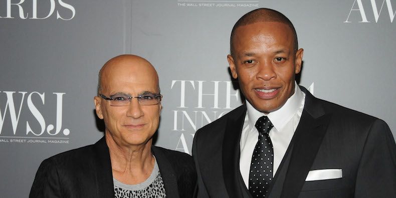 GoMichy's tweet image. Documentary Series About Dr. Dre and Jimmy Iovine Coming to HBO buff.ly/2gL7cxb