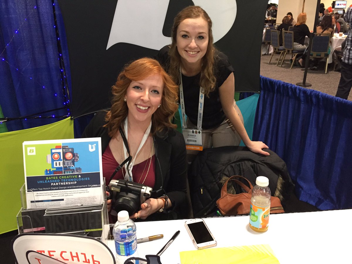 Jorgenson_Chris's tweet image. Our Polaroid all-star team @JessieEMorales &amp;amp; @daniellemooree at @TechConf for #Tech16  #YourDigitalAgent