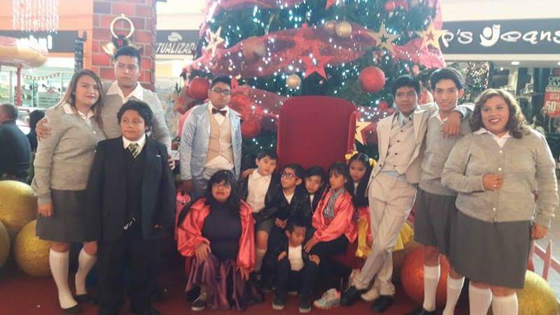 rscedillo's tweet photo. Los amo de una forma inexplicable! @soycrea #CartasParaPapá ¡Diaaaaaas #robfans https://t.co/04OyENU9pb